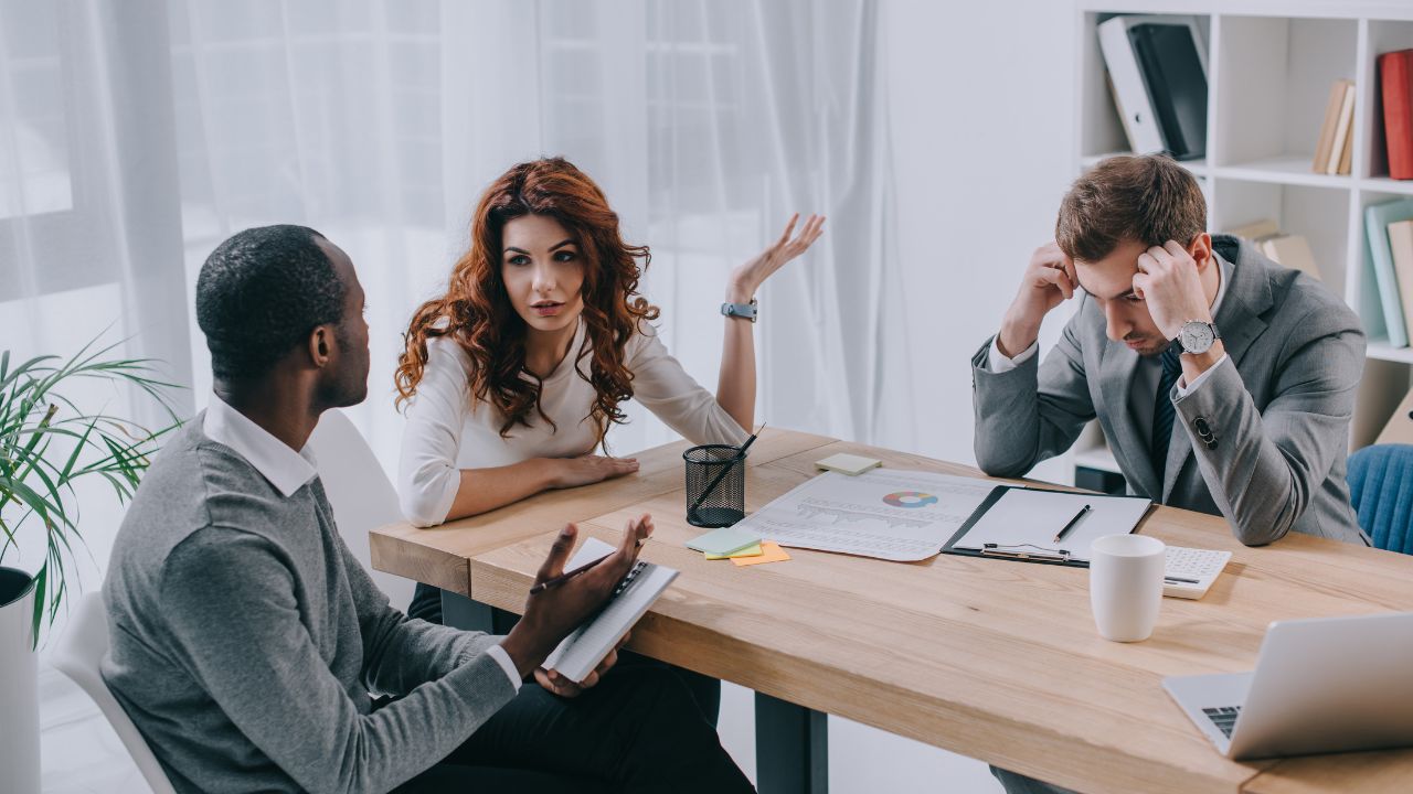 Gestão de conflitos no ambiente de trabalho