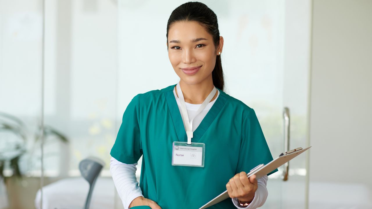 Qual é a carga horária de um enfermeiro do trabalho