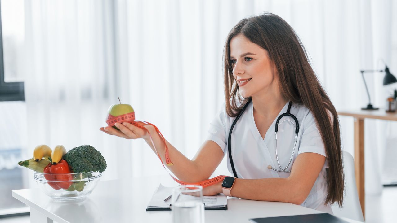Nutrição Clínica e Hospitalar: guia completo sobre a especialização!