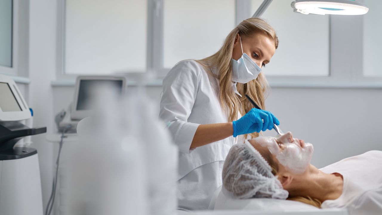 manual prático de cosmetologia e estética do básico ao avançado