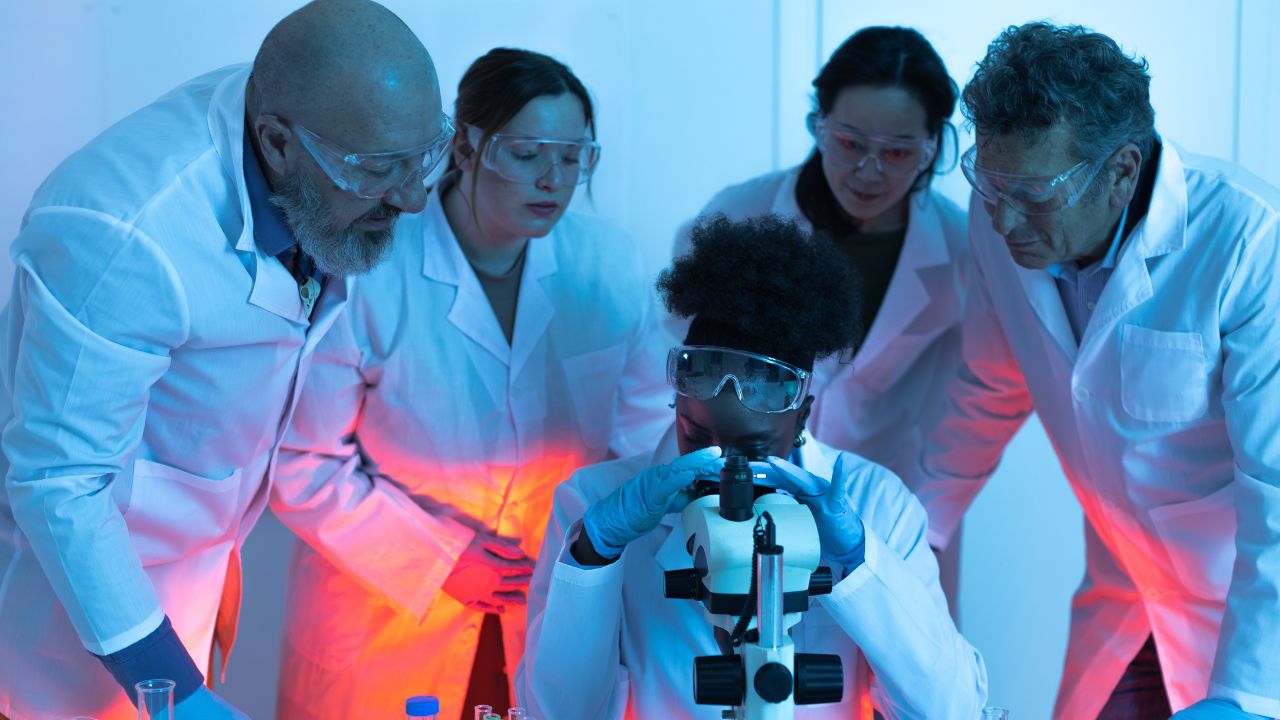 o que é biomedicina