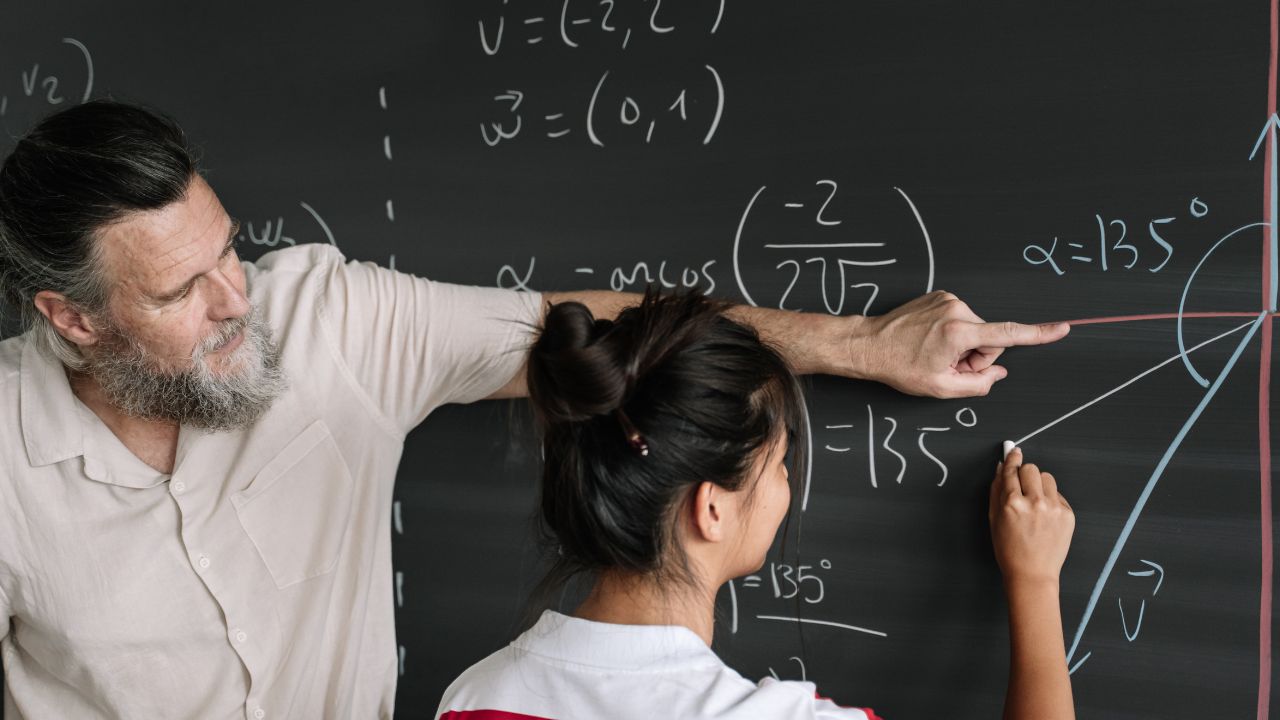 Matemática e Práticas Pedagógicas