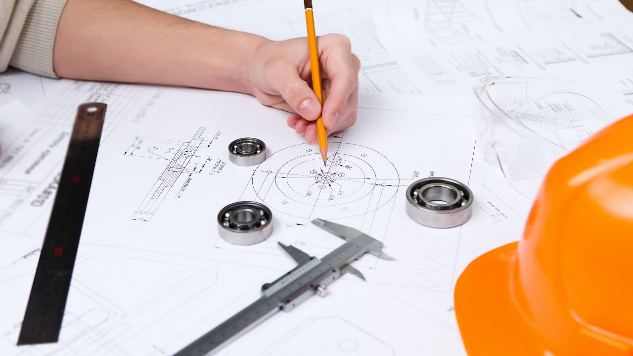 Desenhista técnico mecânico: o que faz, habilidades e importância