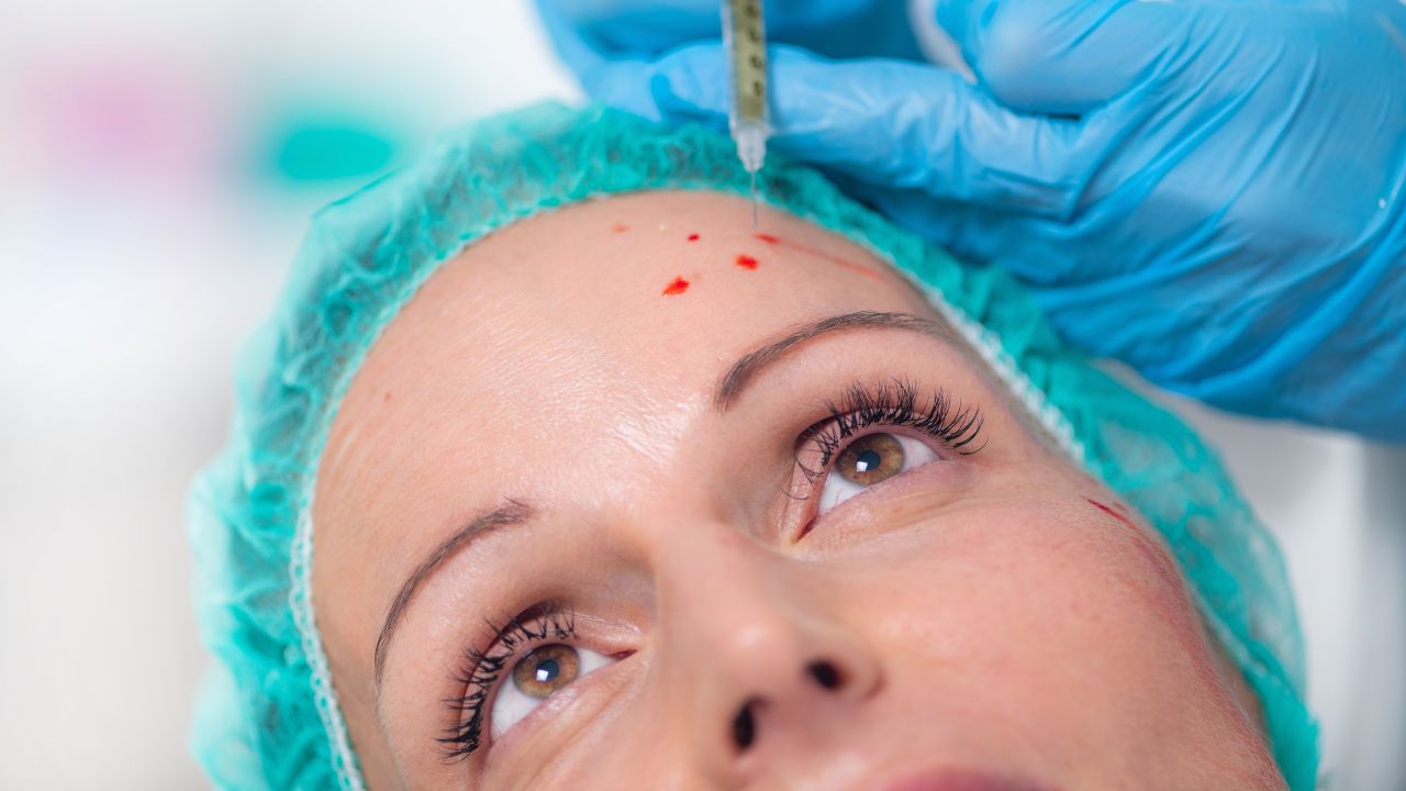 Biomedicina pode aplicar botox