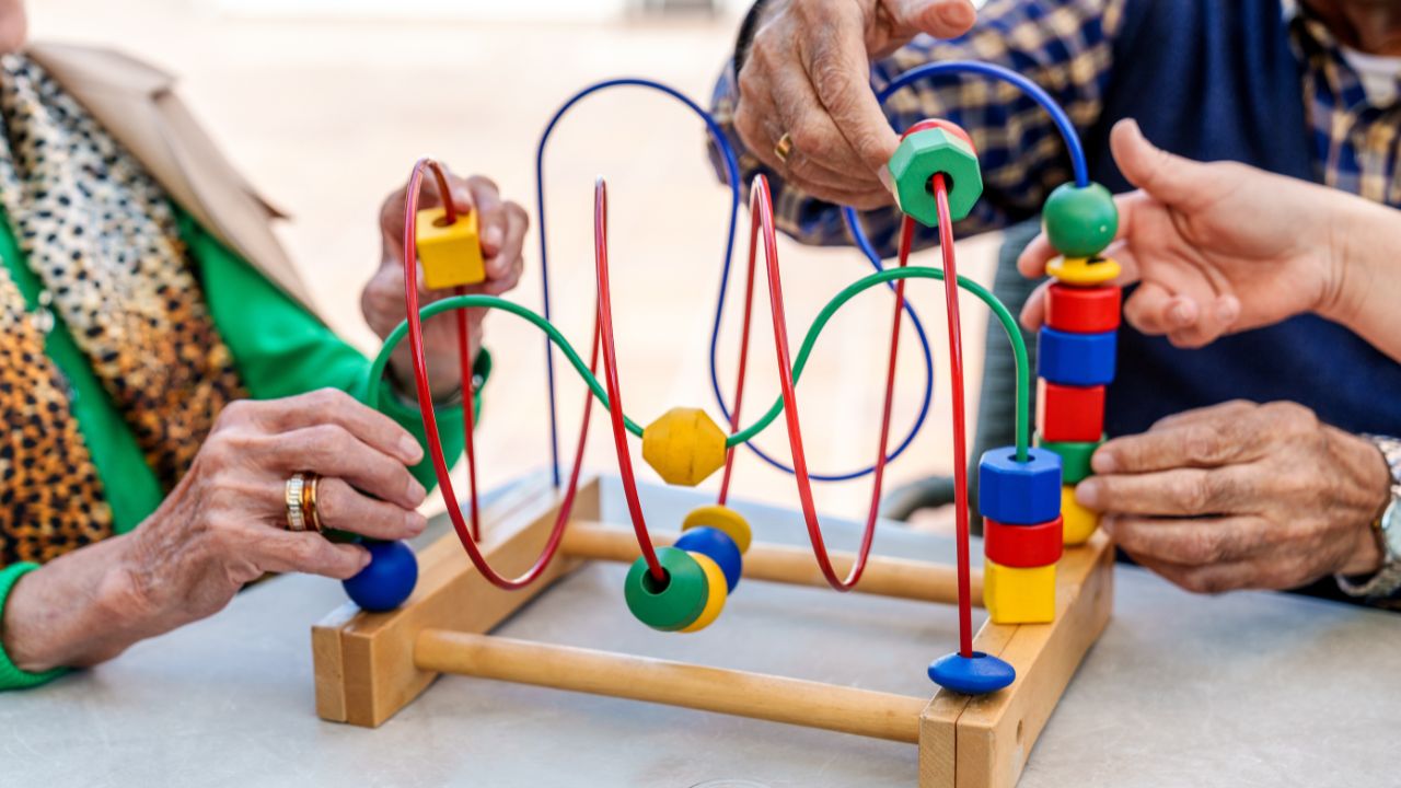 Habilidades motoras fundamentais Habilidades motoras fundamentais