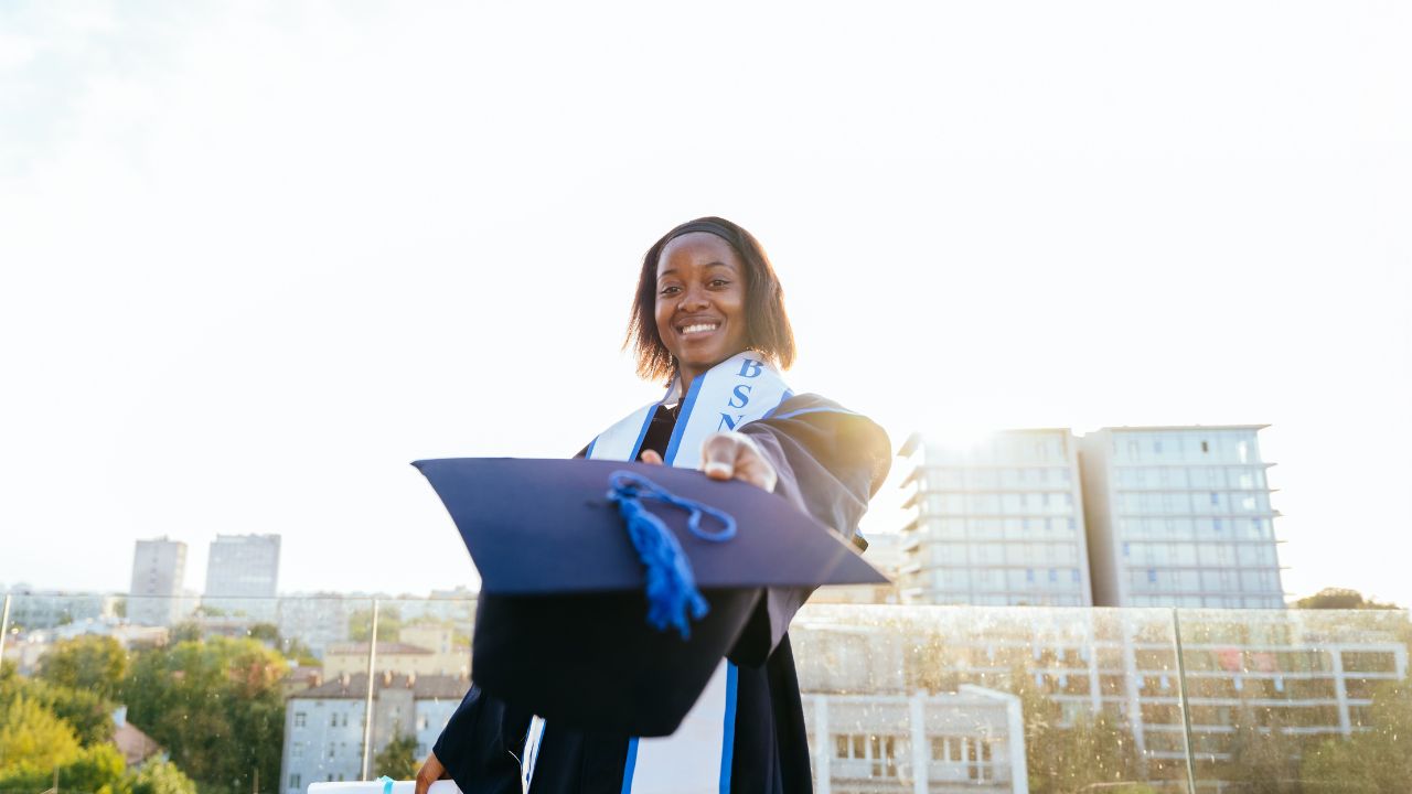 O que é Graduação? Entenda a formação, tipos e carreira