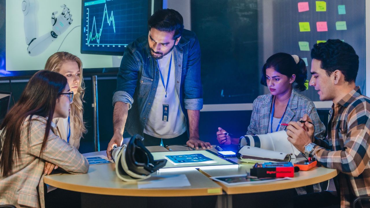 imagem sobre O que é conhecimento científico? Entenda como a ciência transforma o mundo