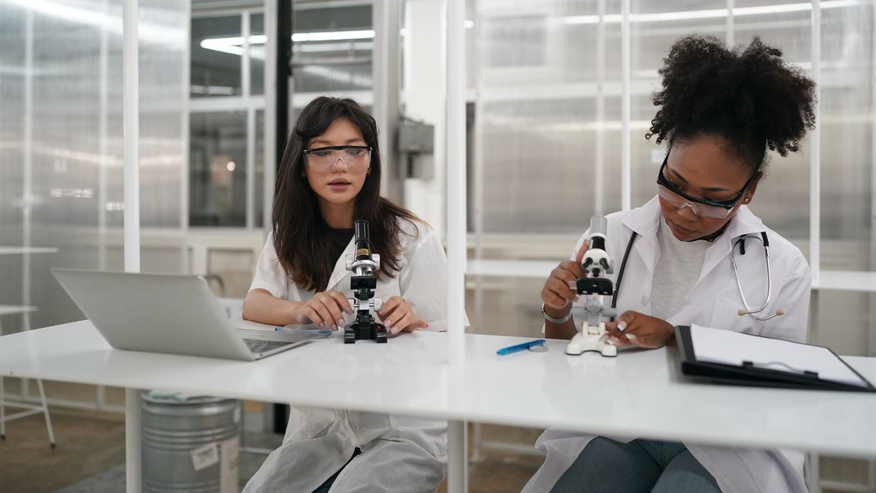 imagem sobre O que é pesquisa científica? Conceito, importância e como funciona