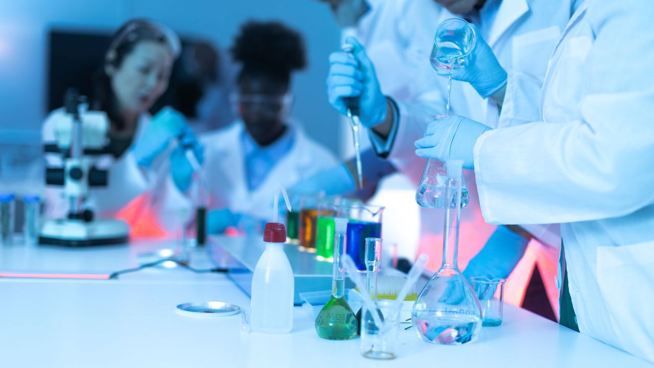 conhecimentos científicos