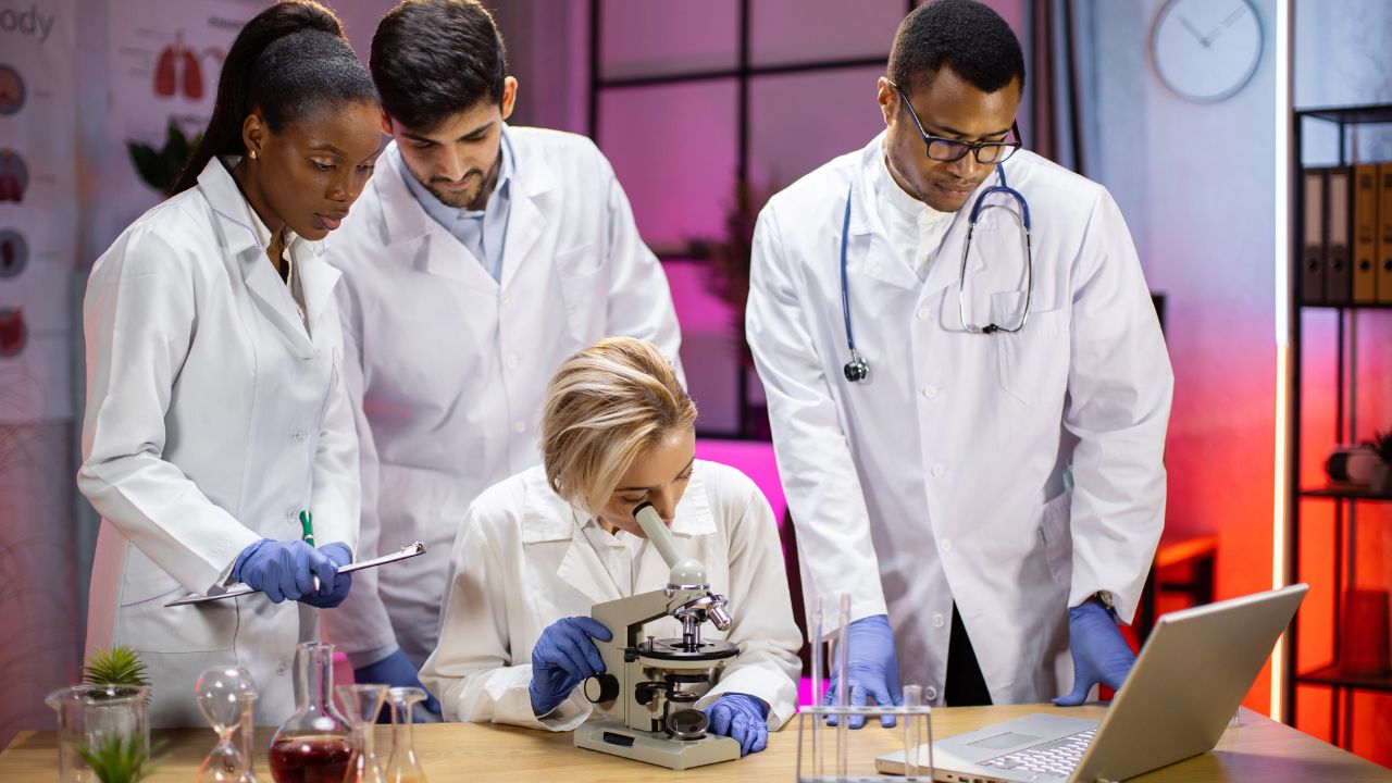 conhecimentos científicos