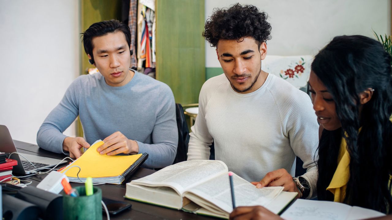 o que é graduação e pós-graduação