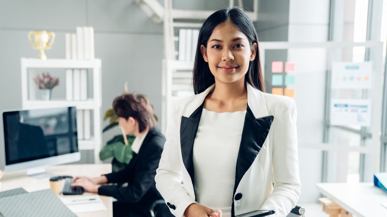 quanto ganha um auxiliar administrativo hospitalar
