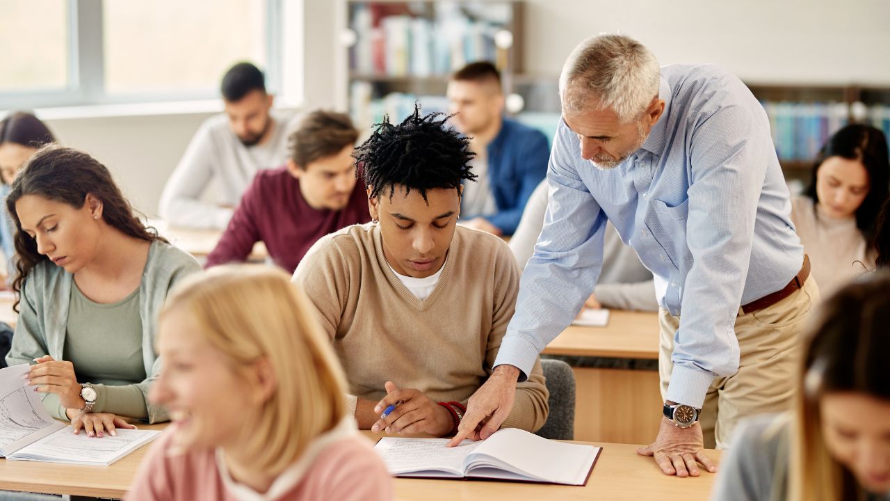 educação de jovens e adultos