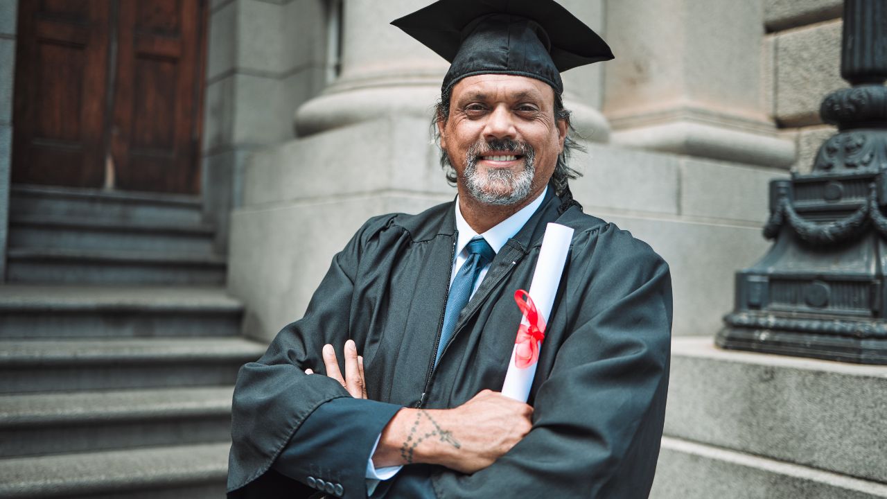 o que é doutorado em educação