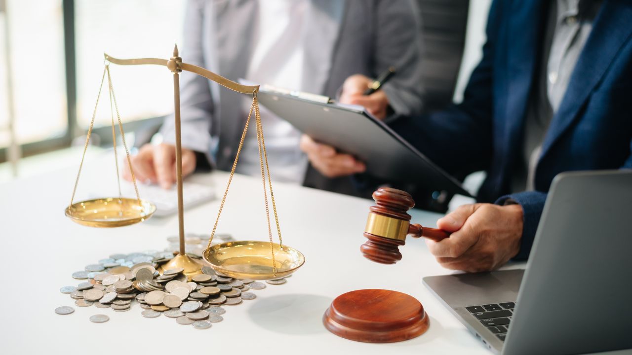 Direito tributário salário