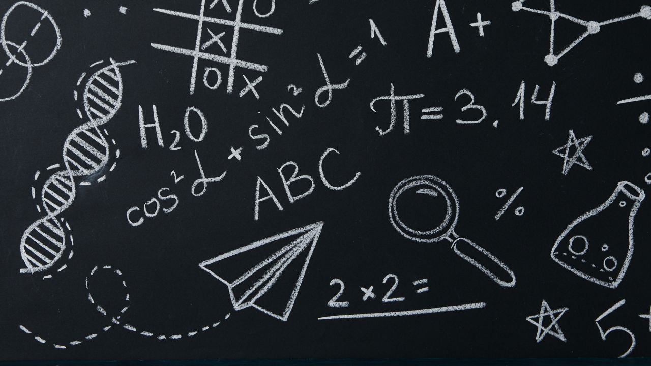 Quem criou a matemática