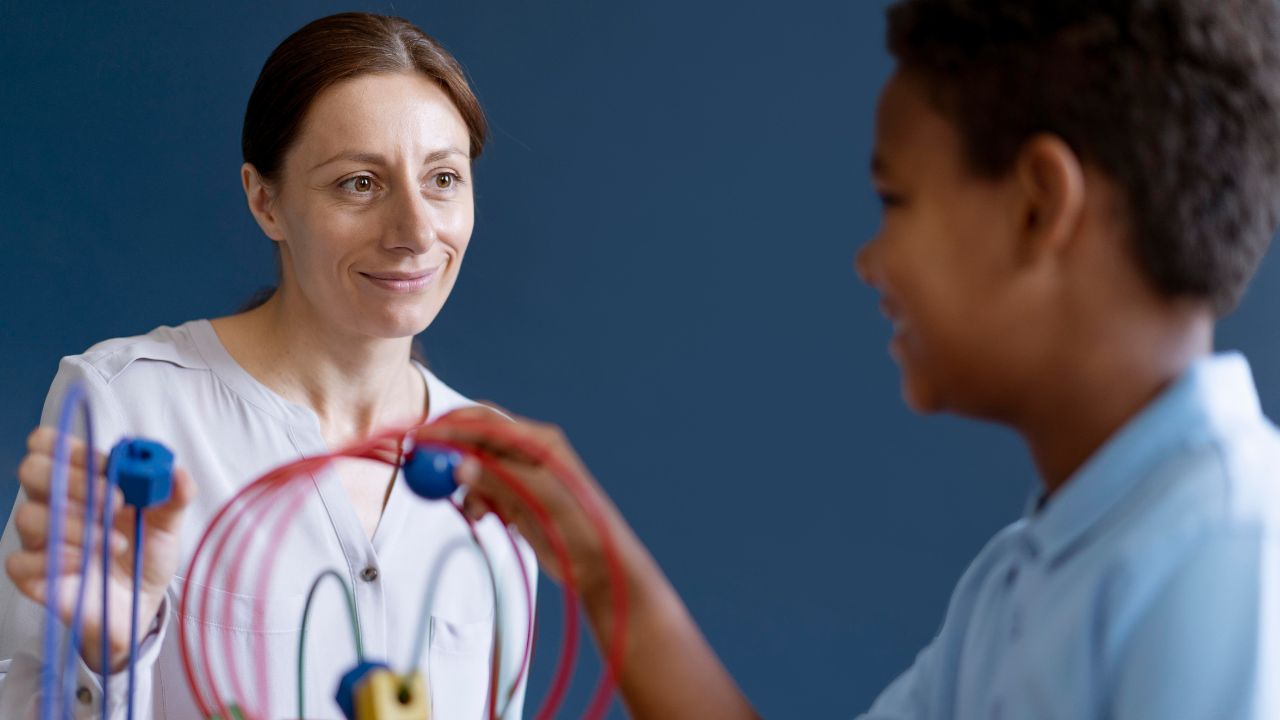 imagem sobre Terapia Ocupacional em Contextos Sociais: guia completo