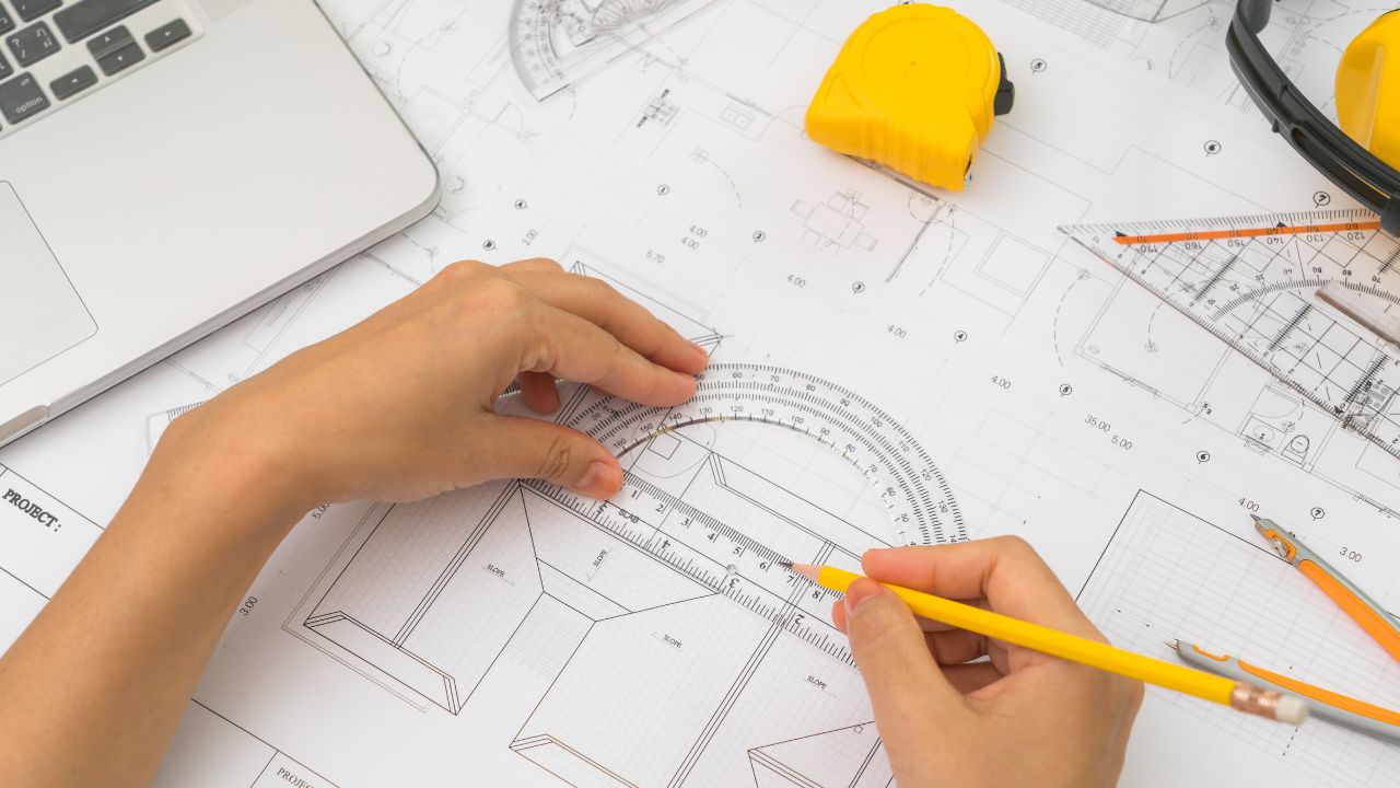 Desenho Técnico e Projetos em Mecânica