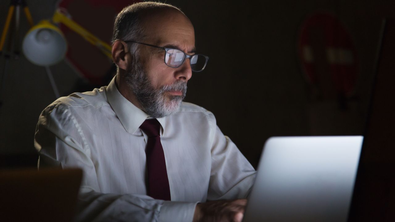Direito Cibernético: legislação digital, crimes cibernéticos, provas e proteção de dados