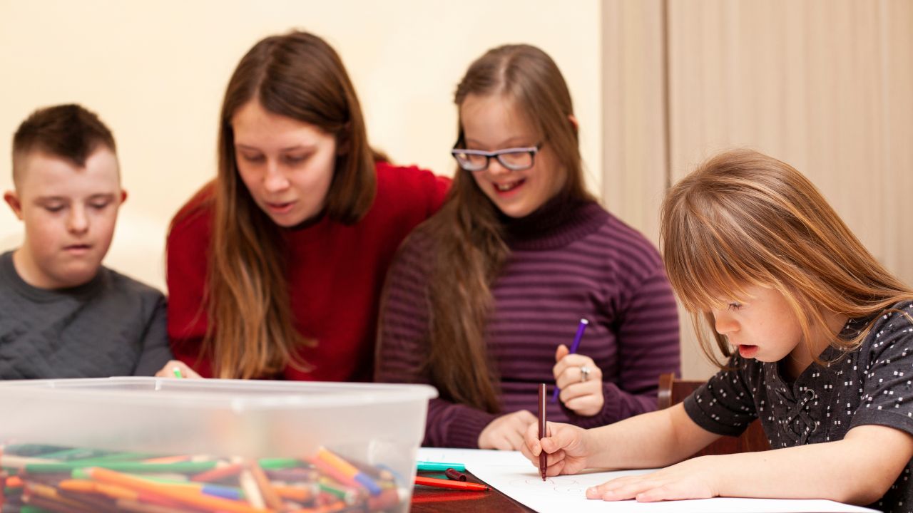 Educação Especial e Inclusiva: da Educação Infantil ao Ensino Superior, como construir participação e aprendizagem em todas as etapas