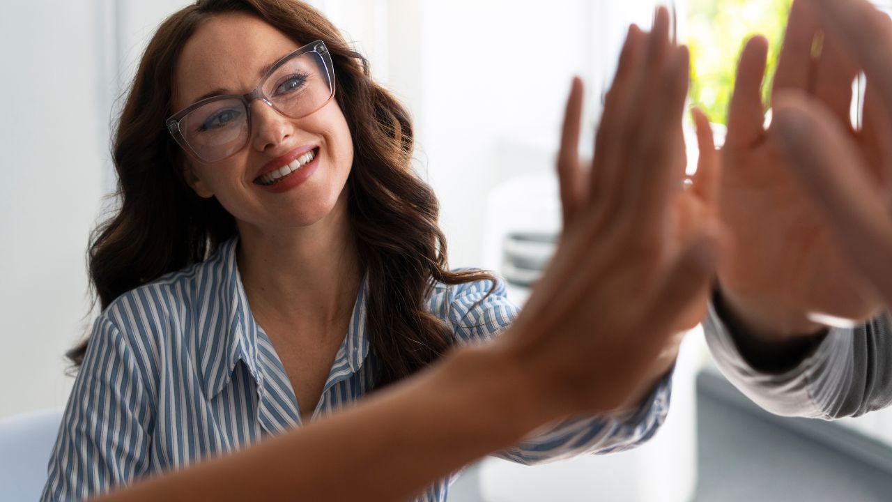 Psicologia Positiva e Liderança Positiva: como desenvolver equipes, cultura e desempenho sustentável